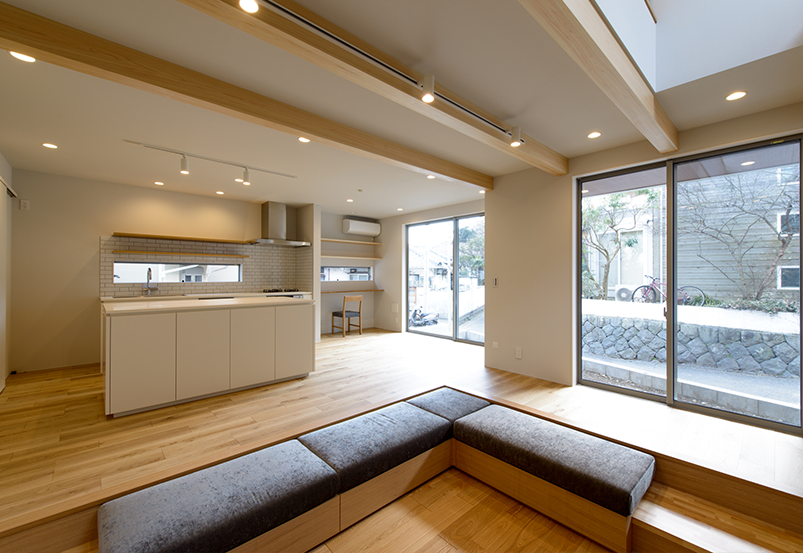 飽きのこない、美しいデザインを。