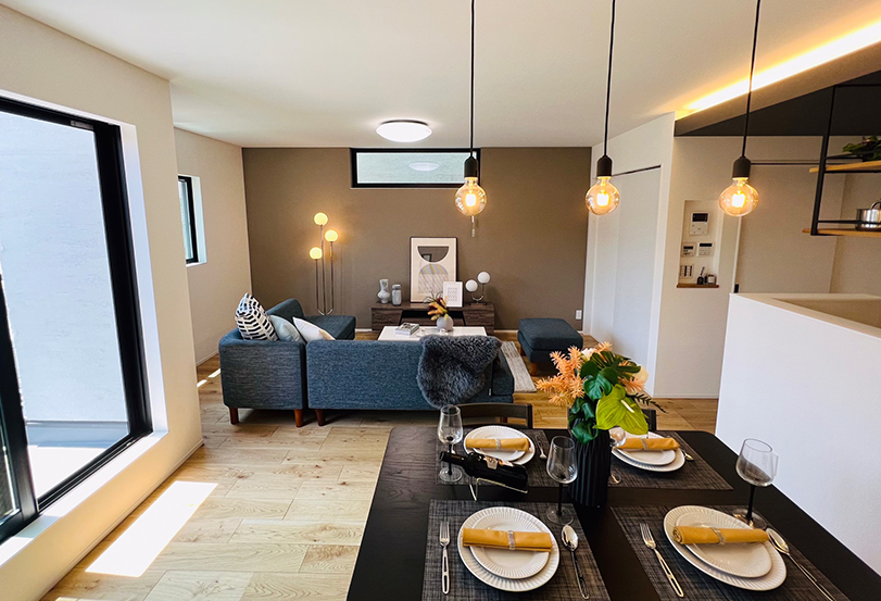 飽きのこない、美しいデザインを。