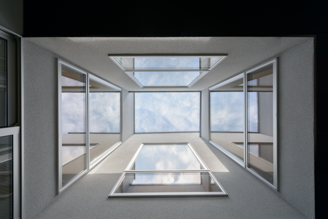 中庭から見た景色