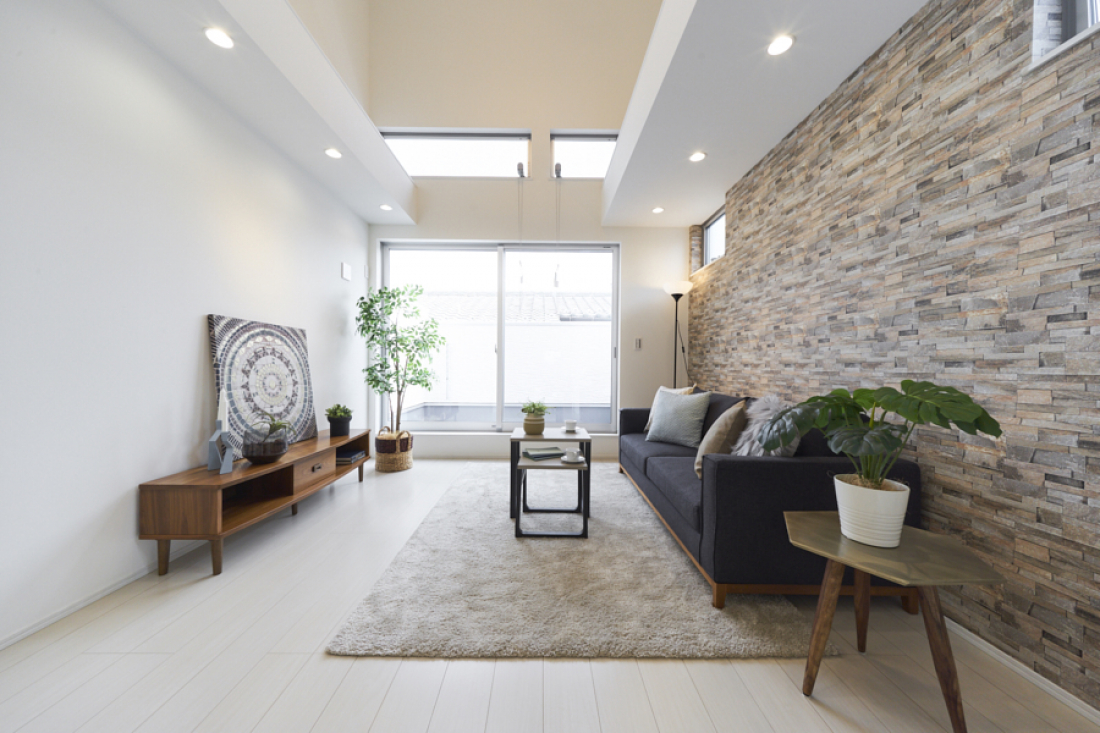 開放感のあるリビングルーム